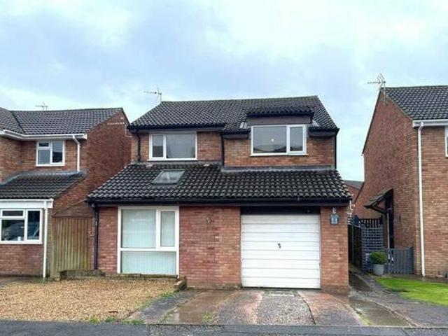 House for rent in Lyons, Greater London