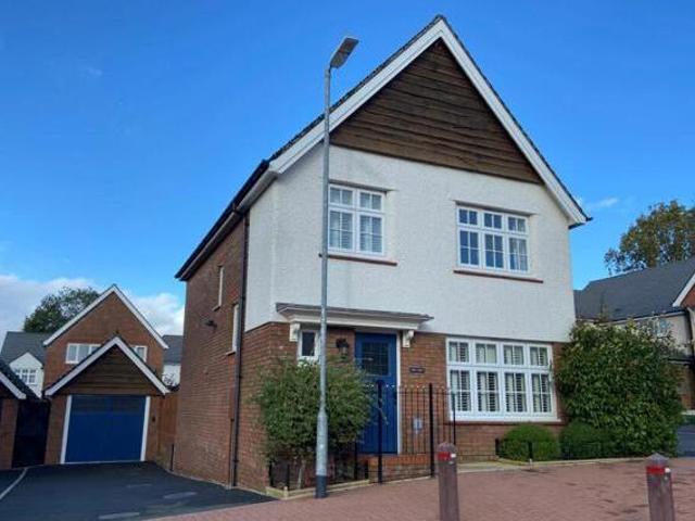 House for rent in Lyons, Greater London