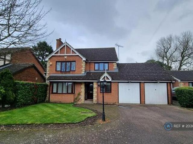 House for rent in Potters Bar, Hertfordshire