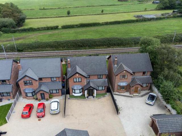 House for rent in Higher Bartle, Lancashire