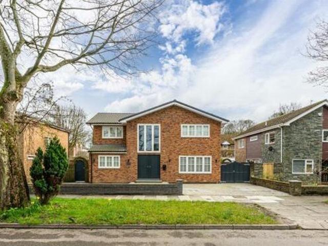 House for rent in Lyons, Greater London