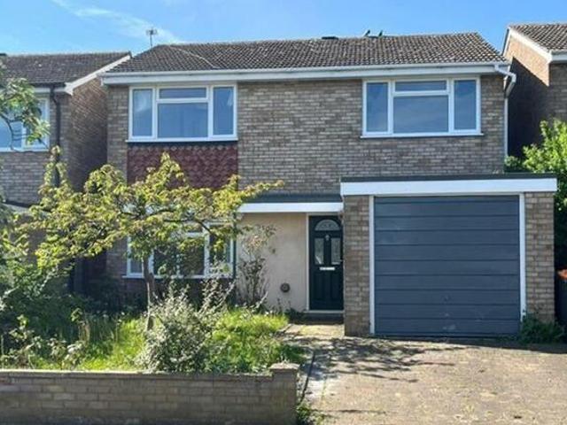 House for rent in Bedford