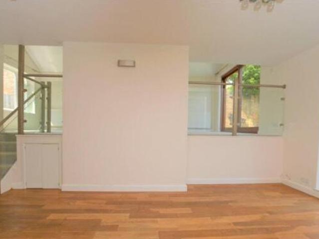 House for rent in Red Hill, Surrey