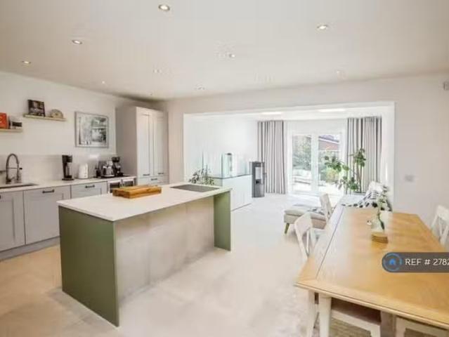 House for rent in Pulford, Cheshire