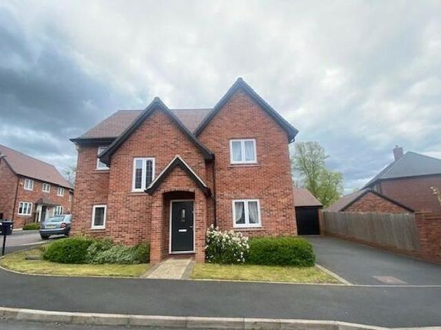House for rent in New Bilton, Warwickshire