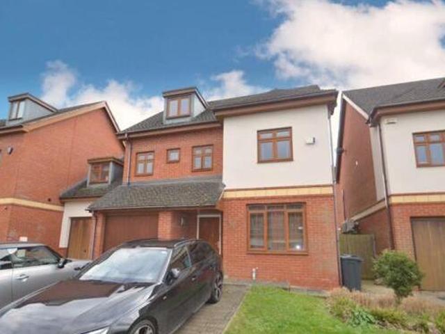 House for rent in Ruislip, Greater London