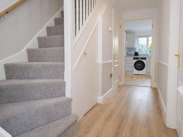 Property for rent in Vinters Park, Midway