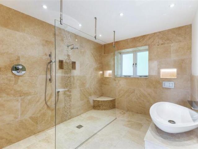 Farm for rent in Lansdown, Bath