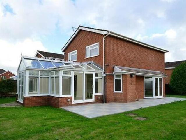 House for rent in Lyons, Greater London
