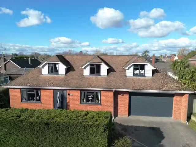 House for rent in Poulner, New Forest