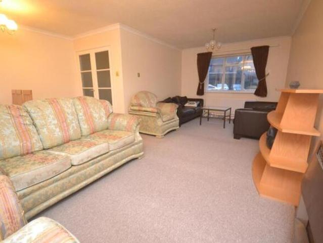 Farm for rent in Lower Earley, Wokingham