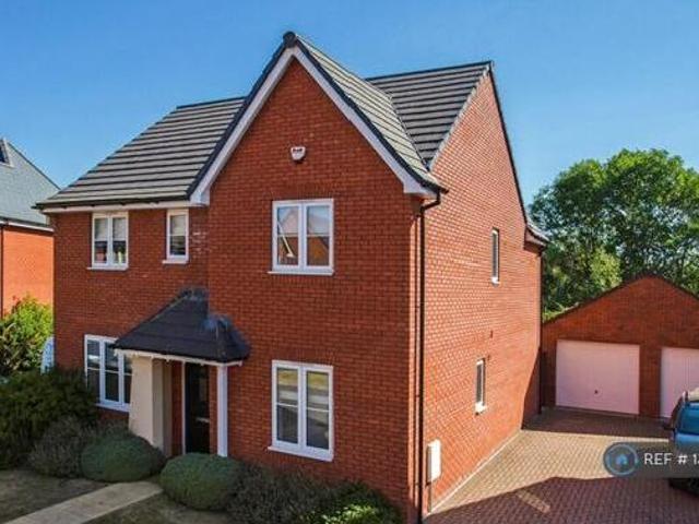 House for rent in Lyons, Greater London