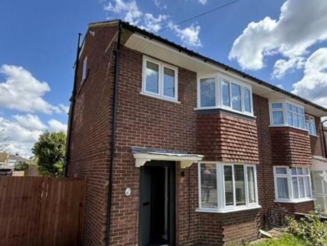 House for rent in London Borough of Hounslow, Feltham