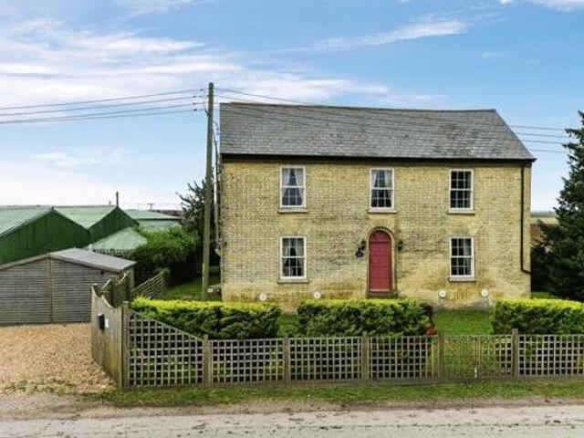 House for rent in Lyons, Greater London
