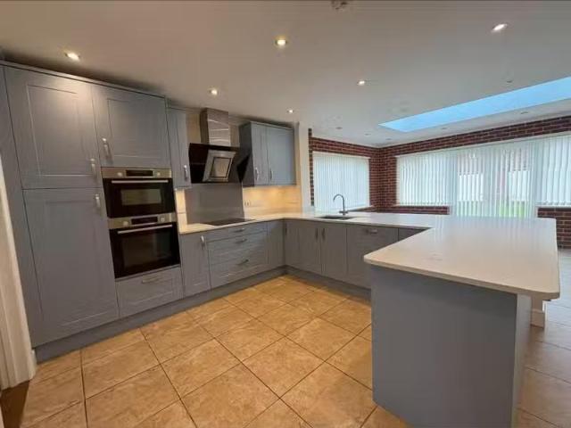 House for rent in West Norwood, Greater London