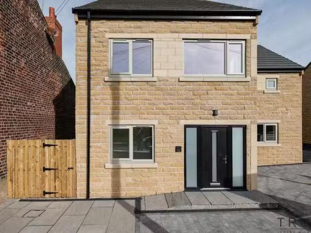 House for rent in Drighlington