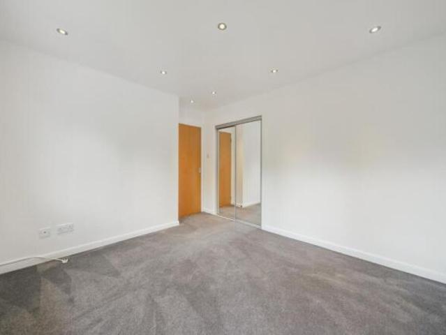 Farm for rent in Carmyle, Scotland