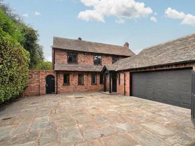 House for rent in Wilmslow