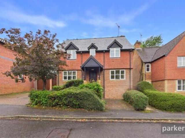 Farm for rent in The Reading Room, Kintbury