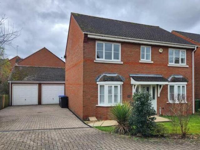 House for rent in Woking, Surrey