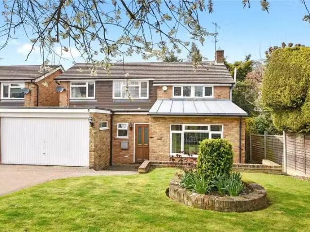 House for rent in Northwood, Greater London