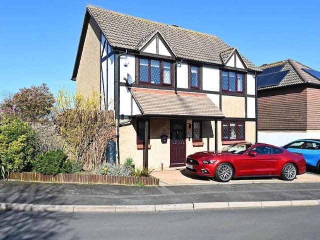House for sale in Cross In Hand, East Sussex