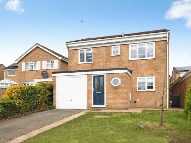 House for sale in Page Hill, Buckingham