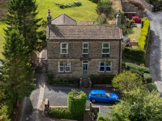 House for sale in Oxenhope, West Yorkshire