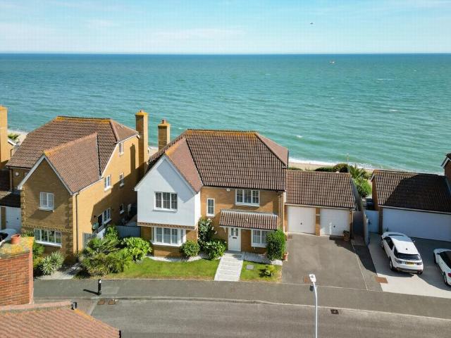 House for sale in Golden Valley, Folkestone