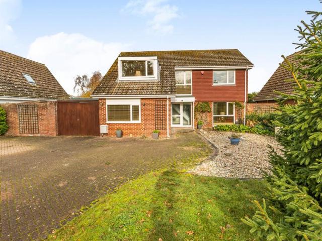 House for sale in Worth, Ash