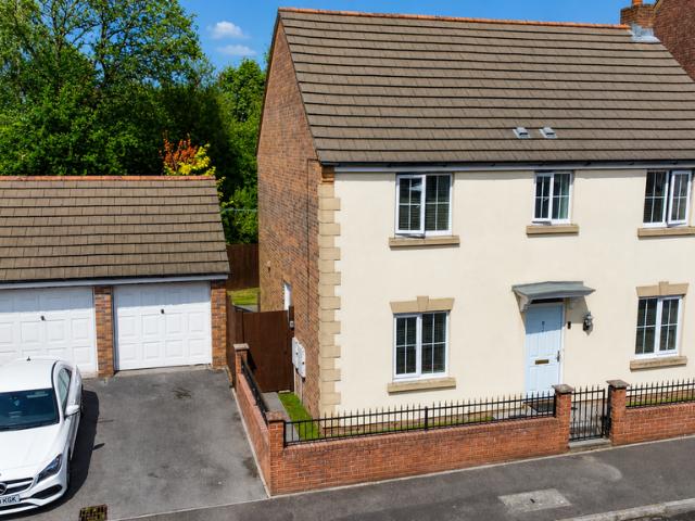 House for sale in Ravenhill, Nangreaves