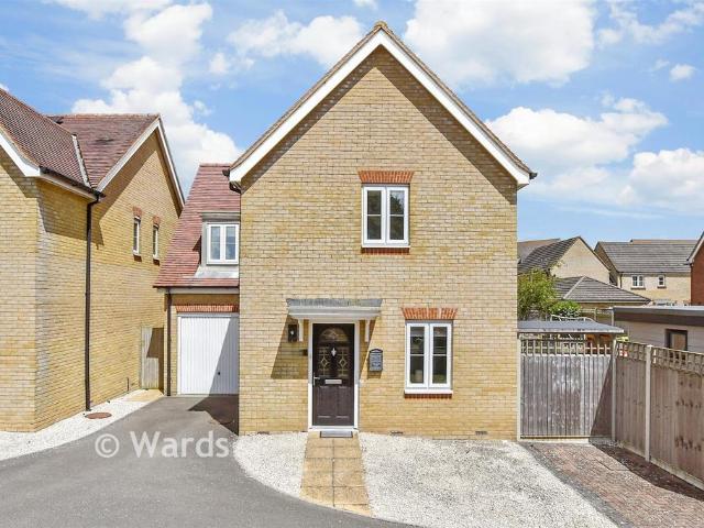 House for sale in Ash, Kent