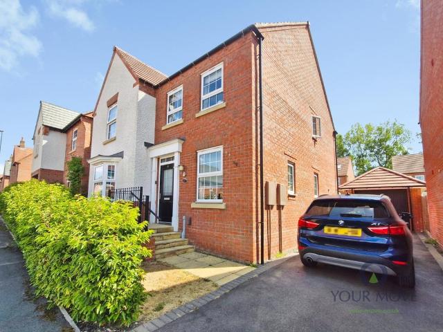 House for sale in Hugglescote, Leicestershire
