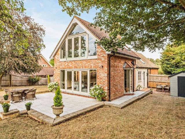 House for sale in Arrington, Cambridgeshire