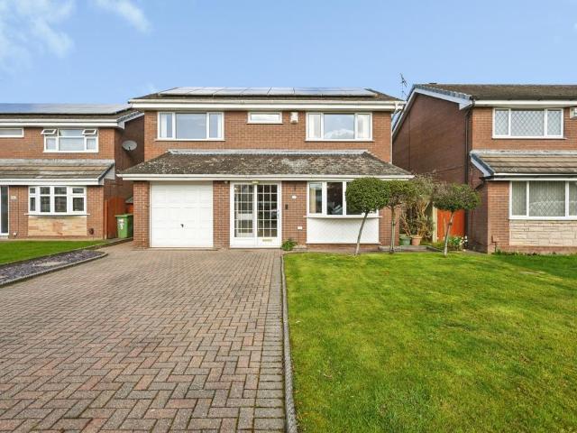 House for sale in Beechwood, Halton