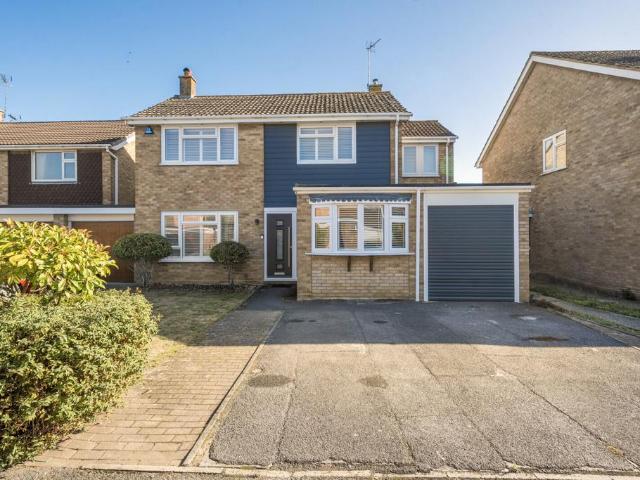 House for sale in Theale, West Berkshire