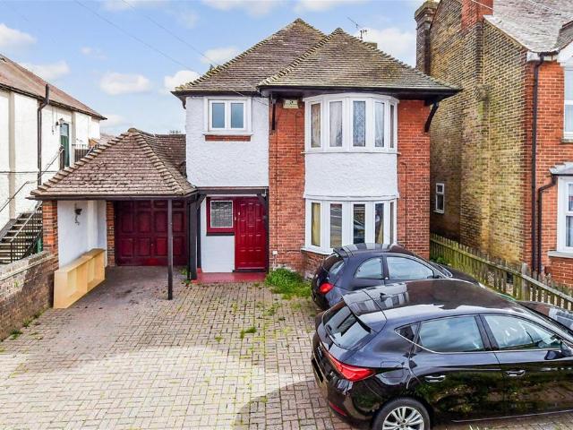 House for sale in Midway, Kent