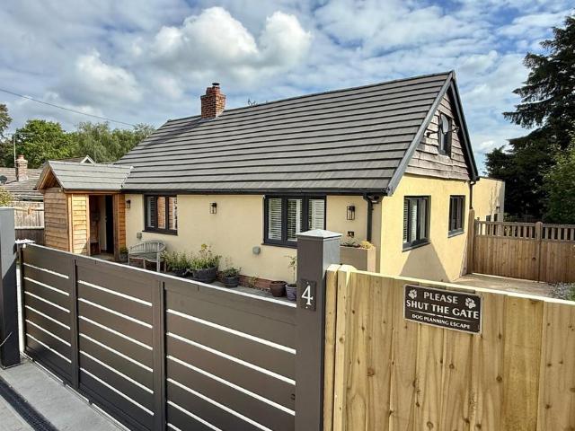 House for sale in St Leonards, East Dorset
