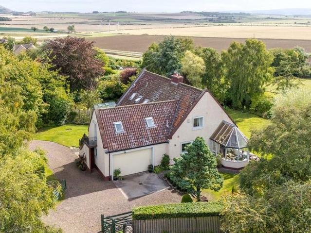 House for sale in Dirleton, Scotland
