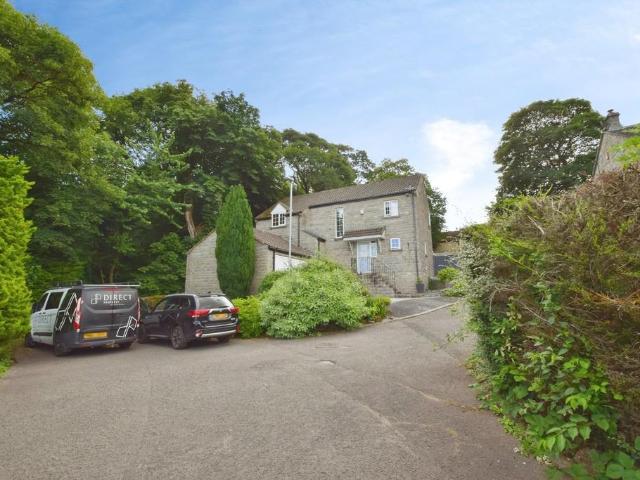 House for sale in High Utley, Keighley