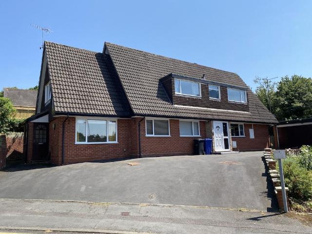 House for sale in Stourbridge, West Midlands
