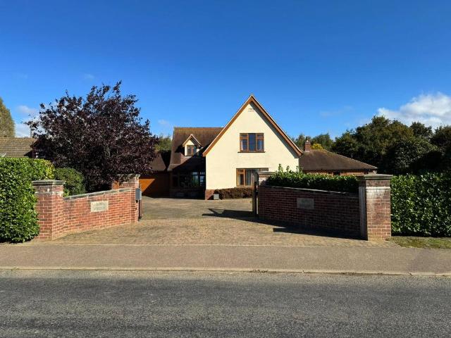 House for sale in Chedburgh, Suffolk