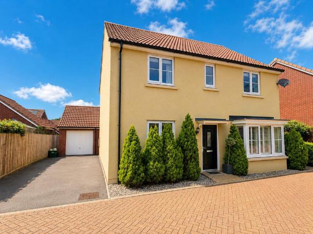 House for sale in Lower Morton