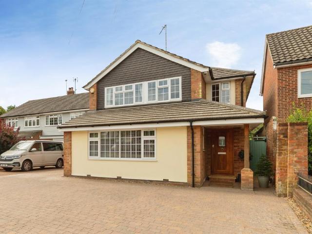 House for sale in Colliers End, Hertfordshire