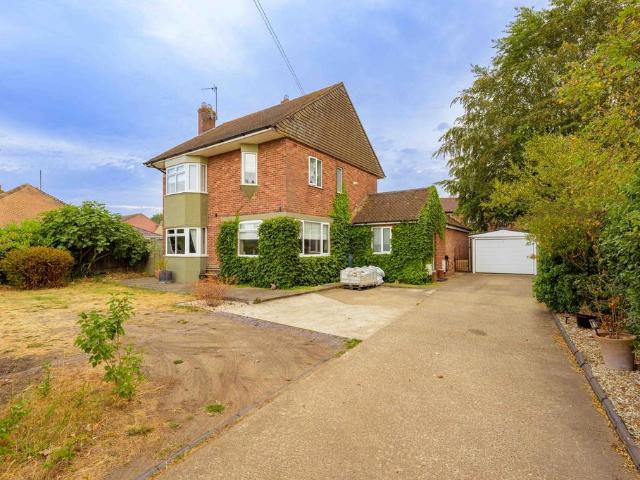 House for sale in Stafford Gardens, Belleau