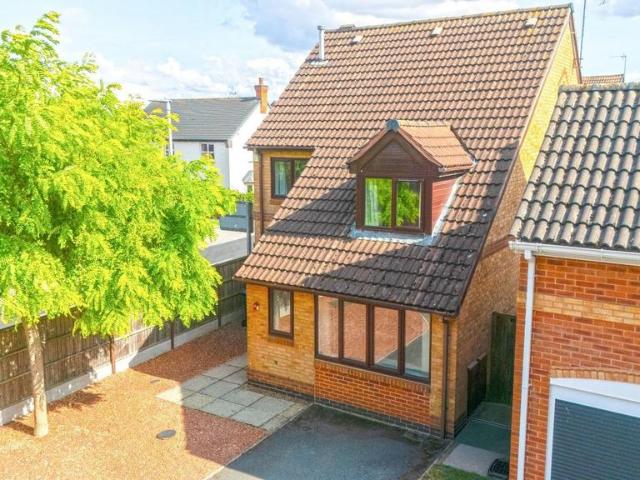 House for sale in Stanford On Avon, Leicestershire