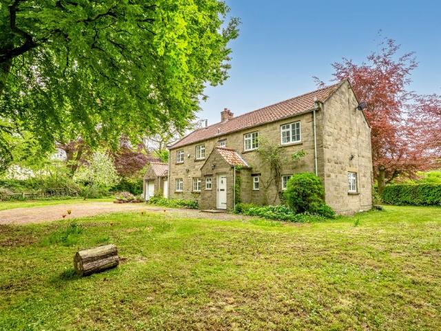 House for sale in High Kilburn, Kilburn
