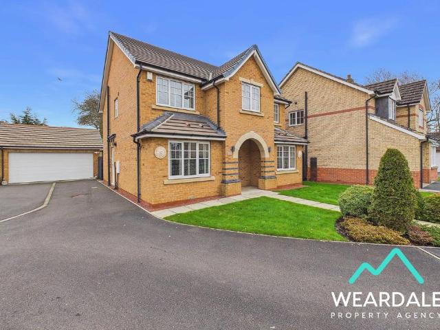 House for sale in Fir Tree