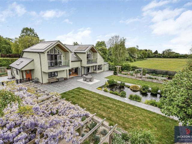 House for sale in Duton Hill, Essex