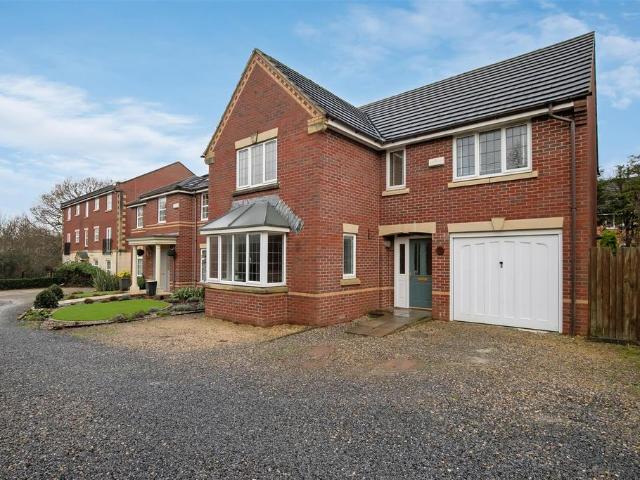 House for sale in Bradley Stoke
